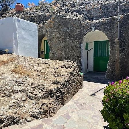 הוילה ארטנרה La Cuevita De Hilario מראה חיצוני תמונה